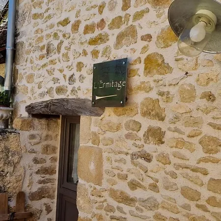 펜션 Maison Climatisee Avec Terrasse Au Coeur Du Perigord - Fr-1-616-419 *