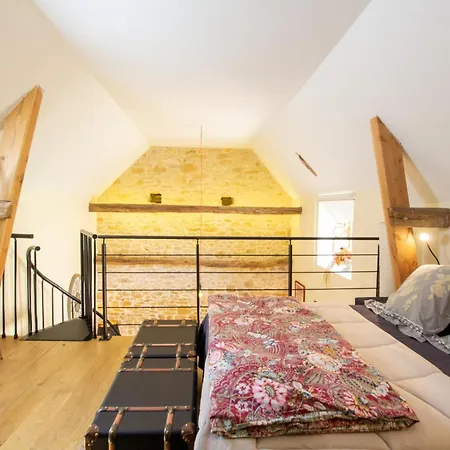 Chaleureuse Escapade Perigourdine Avec Terrasse Et Mezzanine - Fr-1-616-419 Semesterbostad *