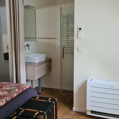 Maison Climatisee Avec Terrasse Au Coeur Du Perigord - Fr-1-616-419 펜션