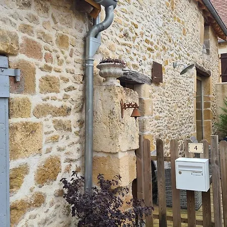 펜션 Maison Climatisee Avec Terrasse Au Coeur Du Perigord - Fr-1-616-419 *